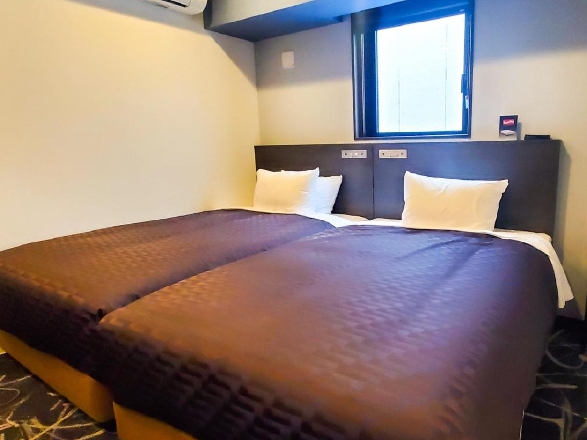 Hotel Livemax Yokohama Stadium Mae Dış mekan fotoğraf